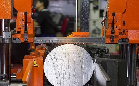 会同立式金属带锯床切削出现跑带故障解决方法! 会同立式金属带锯床切削出现跑带故障解决方法!